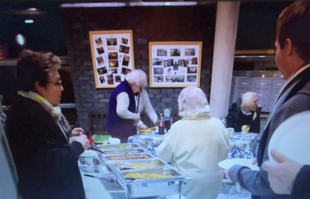 Gezellige nieuwjaarsborrel Victoriagang Zoetermeer met hulp van het Fonds